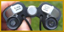 King 10x20 binoculars.
King 10x20 jumelles.
King 10x20 fernglas.
King 10x20 binoculares.
king 10x20 Prismaticos.
King 10x20 kikkert.
King 10x20 verrekijker.
King 10x20 kiikarit..
King 10x20 kikare.
King 10x20 dylbi.
King 10x20 dvogled.
King 10x20 dalekohled.
King 10x20 binoklis.
King 10x20 ziuronai.
King 10x20 lornetka.
King 10x20 binoclu.
King 10x20 durbun.
King 10x20 ong nhom.
king miniature binoculars.
King binoculars.