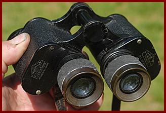 Huet mle 1930 Trinotix French military binoculars.
Huet mle 1930 Trinotix jumelles mitaires de l'armee francaise.
Huet mle 1930 Trinotix fernglas de franzosischen armee.
Huet mle 1930 Trinotix franska armens kikare.
Huet mle 1930 Trinotix prismaticos de erercito frances.
Huet mle 1930 Trinotix franse leger verrekijker.
Huet mle 1930 Trinotixbinocolo dell'esercito francese.