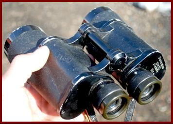 WWII blc Dienstglas binoculars.
blc Carl Zeiss 10x50 Dienstglas German Army military binoculars.
blc Carl Zeiss 10x50 Dienstglas jumelles militaires de l'armee Allemande.
blc Carl Zeiss 10x50 Dienstglas militar fernglaser der Wermacht. 
blc Carl Zeiss 10x50 Dienstglas binoculares militares del ejercito Aleman.
blc Carl Zeiss 10x50 Dienstglas Tyska armens militara kikare.
blc Carl Zeiss 10x50 Dienstglas binocolo militare dell'esercito Tedesco.
blc Carl Zeiss 10x50 Dienstglas militaire verrekijkervan het Duitse leger.
blc Carl zeiss 10x50 Dienstglas den Tyske haerens militaere kikkert.
blc Carl Zeiss 10x50 Dienstglas  lornetka wojskowa armii niemieckiej.
blc Carl Zeiss 10x50 Dienstglas vojensky daqlekohled nemecke armady.
blc Carl Zeiss 10x50 Dienstglas den Tyske haers militaere kikkert.
blc Carl Zeiss 10x50 Dienstglas a nemet hadsereg katonai tavcsovei.
blc carl Zeiss 10x50 Dienstglas Saksan armeijan sotilaskiikarit.
blc Carl Zeiss 10x50 Dienstglas binoculos militares do exercito alemao.
blc Carl Zeiss 10x50 Dienstglas vacijas armijas militarais binoklis.
blc Carl Zeiss 10x50 Dienstglas vokietijos armijos karinai ziuronai.