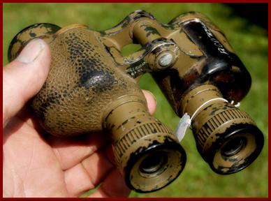 1941 Wollensak Australian army military binoculars.
1941 Wollensak jumelles militaires de l'armee australienne.
1941 Wollensak militarfernglasser der australischen Armee.
1941 Wollensak binoculares militares del ejercito Australiano.
1941 Wollensak Australiska armens militara kikare.
1941 Wollensal binocolo militare dell'esercito australiano.
1941 Wollenskl militaire verrekijker van het Australische leger.
1941 Wollensak lornetka eojskowa armii Australijskiej.
1941 Wollensak Australsky armadni vojensky dalekohled.
1941 Wollensak den Australiske haers militaerkikkert.
1941 Wollensak az Ausztrai hadsereg katonai tavcsovei.
1941 Wollensak binoculos militares do ejercito Australiano.
1941 Wollensak Australijas armijas militarais binoklis.
1941 Wollensak Australijos armijos kariniai ziuronai. 