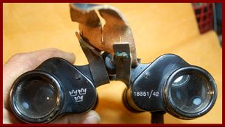 1942 Aga-Baltic 6x30 Swedish army military binoculars.
1942 Aga-Baltic 6x30 jumelles militaires de l'armee Suedoise.
1942 Aga-Baltic 6x30 Schwedische armee militarfernglas.