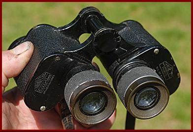 Huet 8x30 French Army military binoculars.
Huet 8x30 Francais jumelles militaires de l'armee.
Huet 8x30 militarfernglaser de Framzosischen armee.
Huet 8x30 binoculares militares del ejercito Frances.
Huet 8x30 Franska armens militara kikare.
Huet 8x30 binocolo militaire dell'esercito Francese.
Huet 8x30 den Franske haerens militaere kikkert.
Huet 8x30 lornetka dalekohled Francouzske armady.
Huet 8x30 vojensky dalekohled Francouzske armady.
Huet 8x30 den Franske haes militaerkikket..
Huet 8x30 a Francia hadsereg katonai tavcsovei.
Huet 8x30 Ranskan armeijan kiikarit.
Huet 8x30 binoculos militares do exercito Frances.
Huet 8x30 Francijas armijas militarais binoklis
Huet 8x30 Prancuzijos armijos kainiai ziuronai.