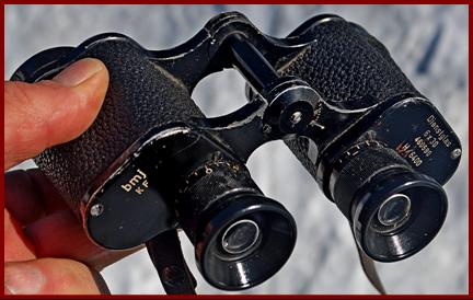 WWII bmj Dienstglas 6x30 German army military binoculars.
bmj Dienstglas 6x30 jumelles militaires de l'armee Allemande.
bmj Dienstglas 6x30 militarfernglas.
bmj Dienstglas 6x30  binoculares militares del ejercito aleman.
bmj Dienstglas 6x30 prismaticos militares del ejercito aleman.
bmj Dienstglas 6x30 Tyska armens militara kikare.
bmj Dienstglas 6x30 binocolo militare dell'esercito Tedesco.
bmj Dienstglas 6x30 militaire verrekijker van het Duitse leger.
bmj Dienstglas 6x30 den Tyske haerens militaere kikkert.
bmj Dienstglas 6x30 lornetka wojskowa armii niemieckiej.
bmj Dienstglas 6x30 vojensky dalekohlednemecke armady.
bmj Dienstglas 6x30 den Tyske haers militaere kikkert.
bmj Dienstglas 6x30 a nemet hadsereg katonai tavcsovei.
bmj Dienstglas 6x30 Saskan armeijan sotilaskiikarit.
bmj Dienstglas 6x30 binoculos militarais do exercito alemao.
bmj Dienstglas 6x30 Vacijas armijas militarais binoklis.
bmj Dienstglas 6x30 Vokietijos armijos karinai ziuronai.
bmj ドイツ軍の軍用双眼鏡。
bmj 德國陸軍軍用望遠鏡。
bmj 독일군 군용 쌍안경.
bmj منظار عسكري للجيش الألماني.
bmj Στρατιωτικά κιάλια του γερμανικού στρατού.
bmj оенные бинокли немецкой армии.
bmj जर्मन सेना की सैन्य दूरबीन।
bmj משקפת צבאית של הצבא הגרמני.
