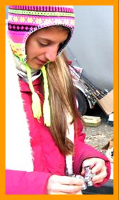 Woman Examining Miniature Binoculars in the cold.
Woman with binoculars.
Femme aux jumelles.
Frau mit fernglas.
Mujer con binoculares.
Kvinna med kikare.
Donna con il binocolo.
Vrouw met verrekijker.
Kvinne med kikkert.
Kobieta z lornetki.
Muz s dalekohled.
Kvinde med kikkert.
Eg no tavcsovel.
Mainen jolla on kiikarit.
Mulher com binoculaos.
Sieviete ar binokli.
Moteris su ziuronu.
双眼鏡を持つ女性
拿著望遠鏡的女人
쌍안경을 든 여자
Γυναίκα με κιάλια
женщина с биноклем
